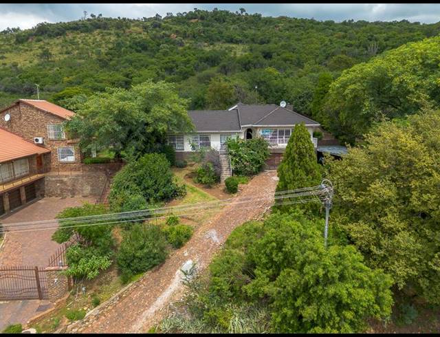 4 BEDROOM PROPERTY TO RENT IN MONDEOR